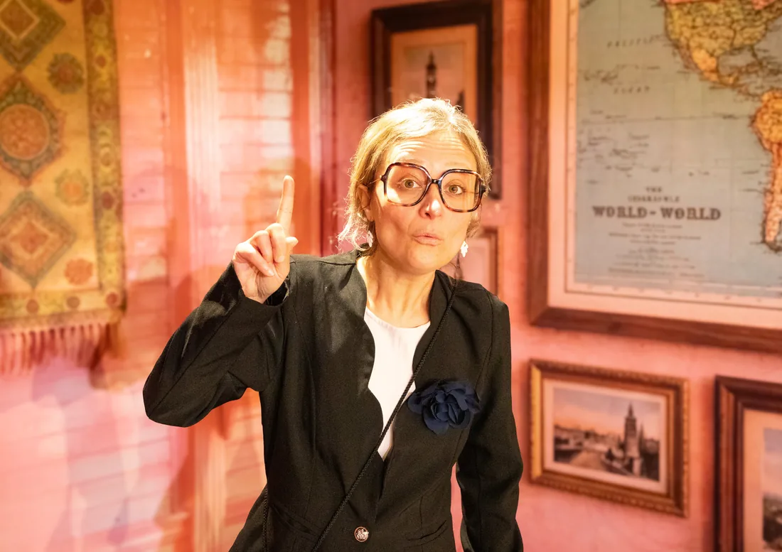 Stéphanie Meyre dans la comédie Les Cousines